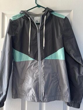 Zine Clothing Women’s Lightweight Windbreaker Jacket - Gray with Mint Accents